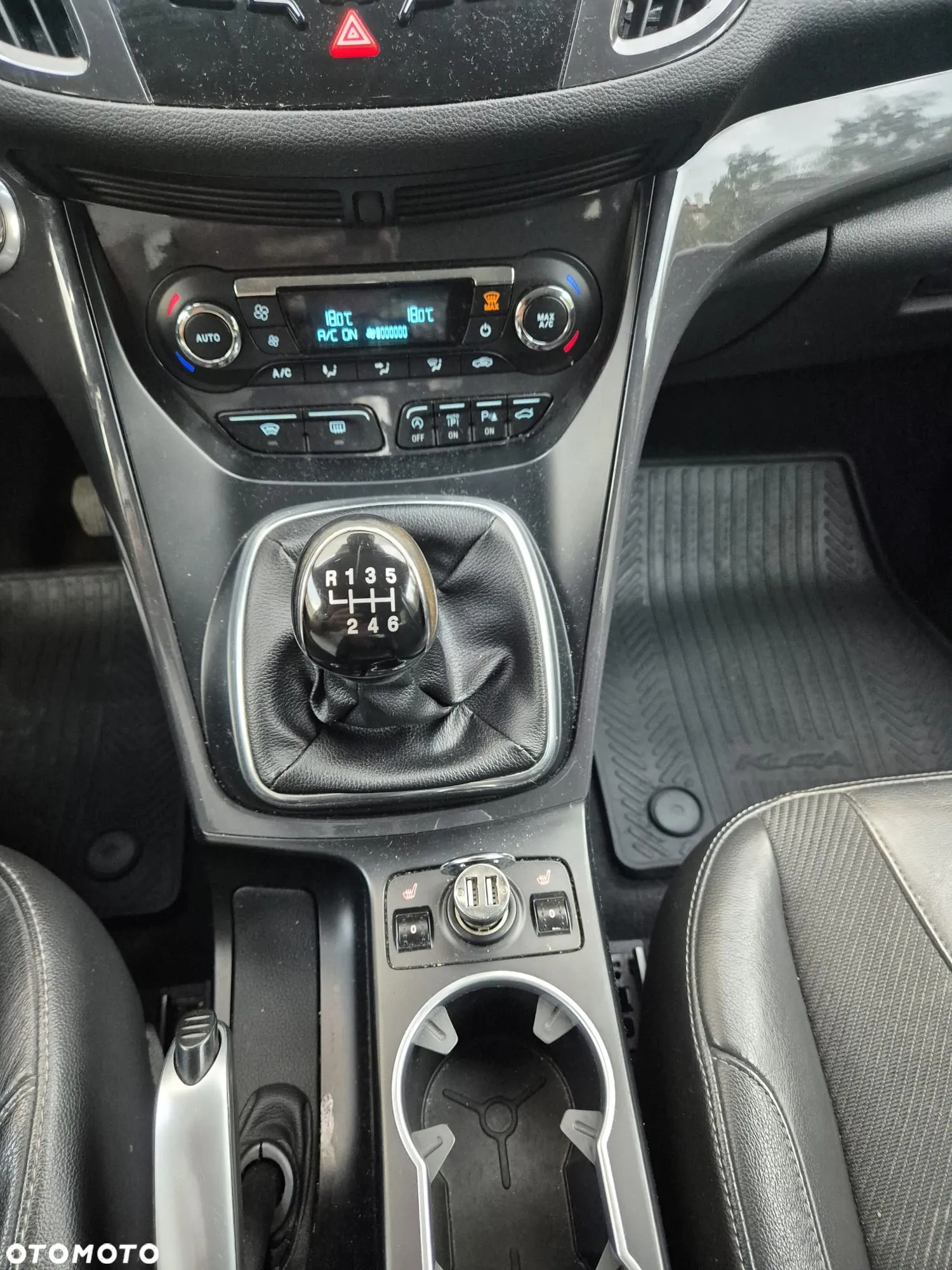 Ford Kuga 2.0 TDCi 4WD Titanium - 8