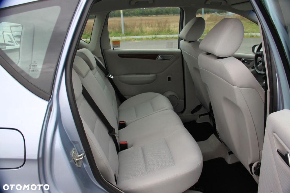 Mercedes-Benz Klasa A 170 Elegance - 13