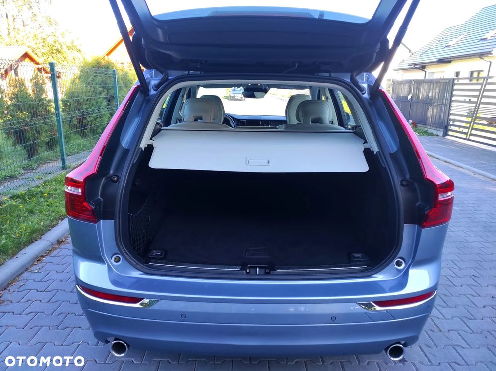 Volvo XC 60 B4 D AWD Momentum Pro - 10