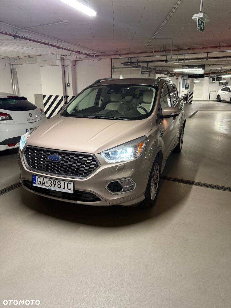Ford Kuga - 2