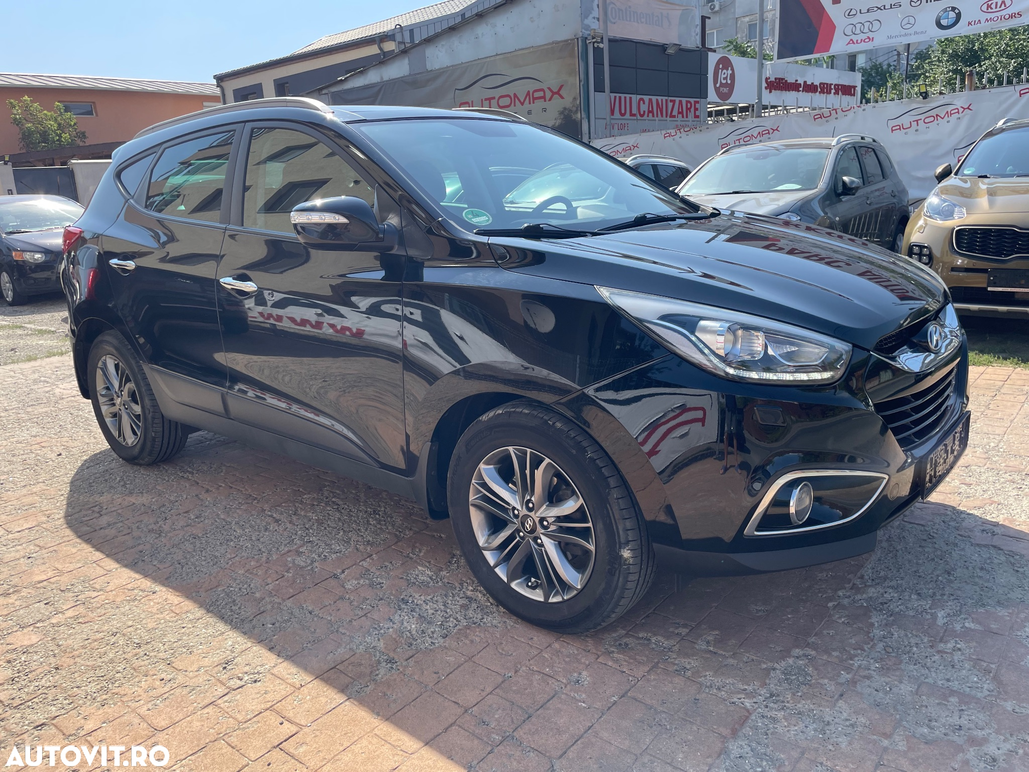 Hyundai ix35 2.0 CRDI 4WD Automatik Premium - 2