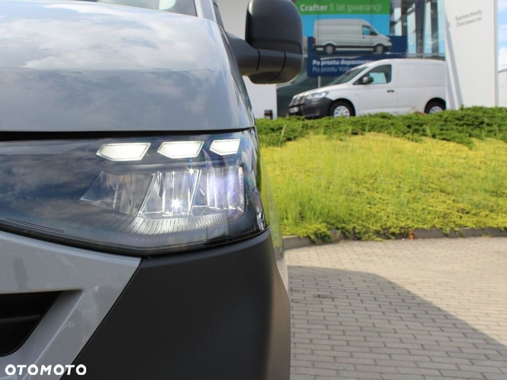 Volkswagen Transporter - 12