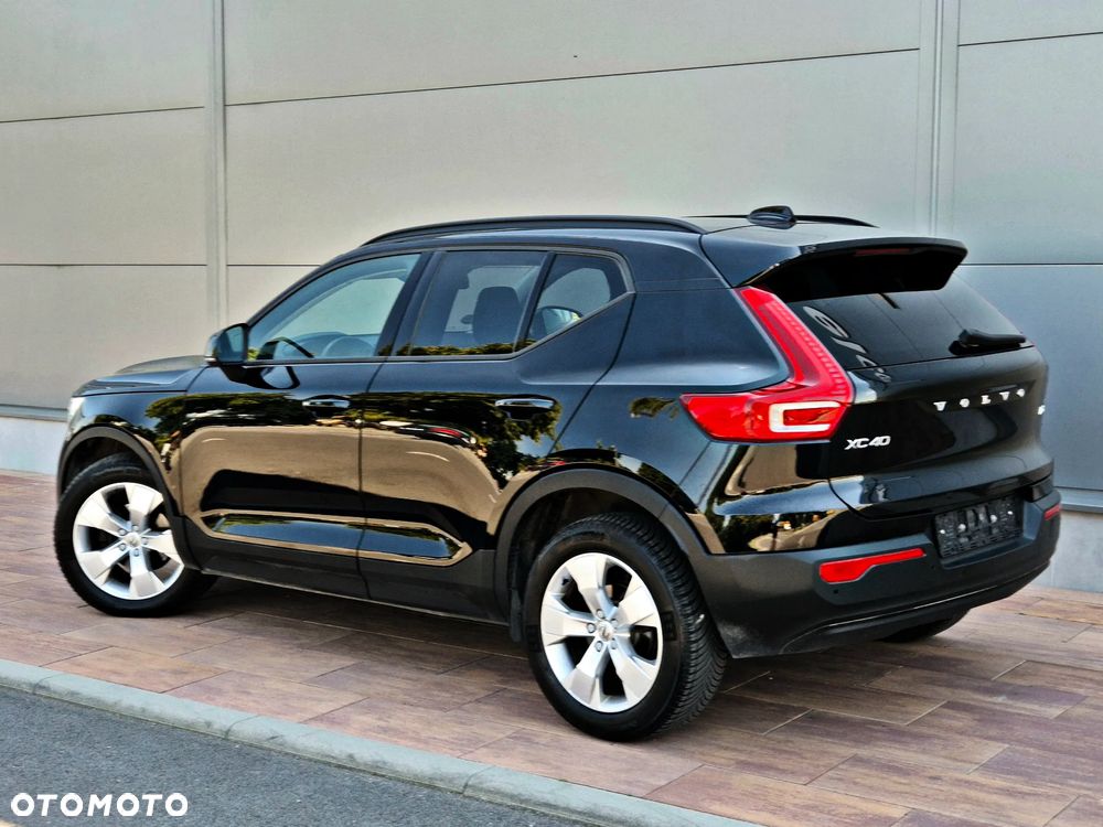 Volvo XC 40 D3 Momentum Pro - 8
