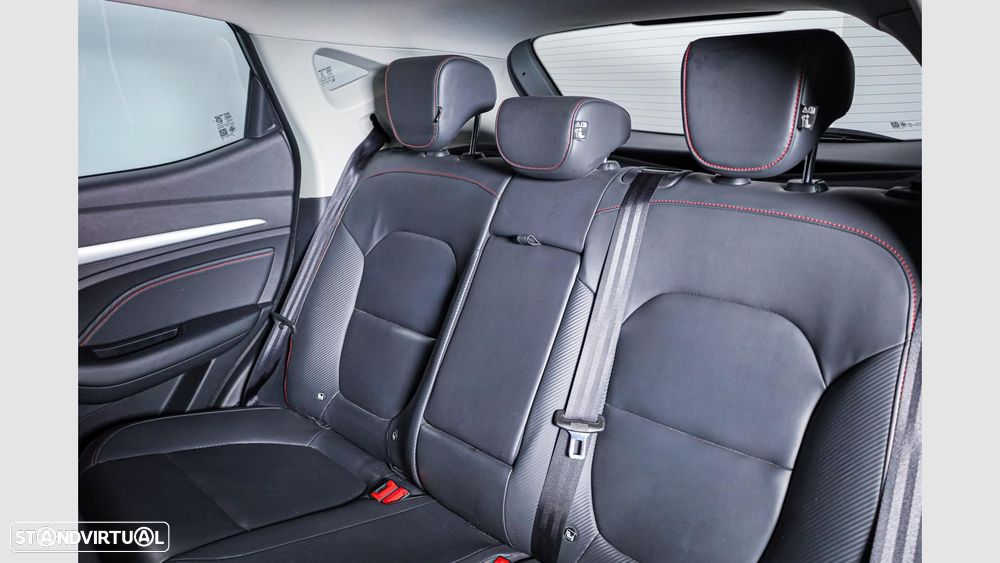 MG ZS EV 50.3 kWh Comfort — fotografia 8