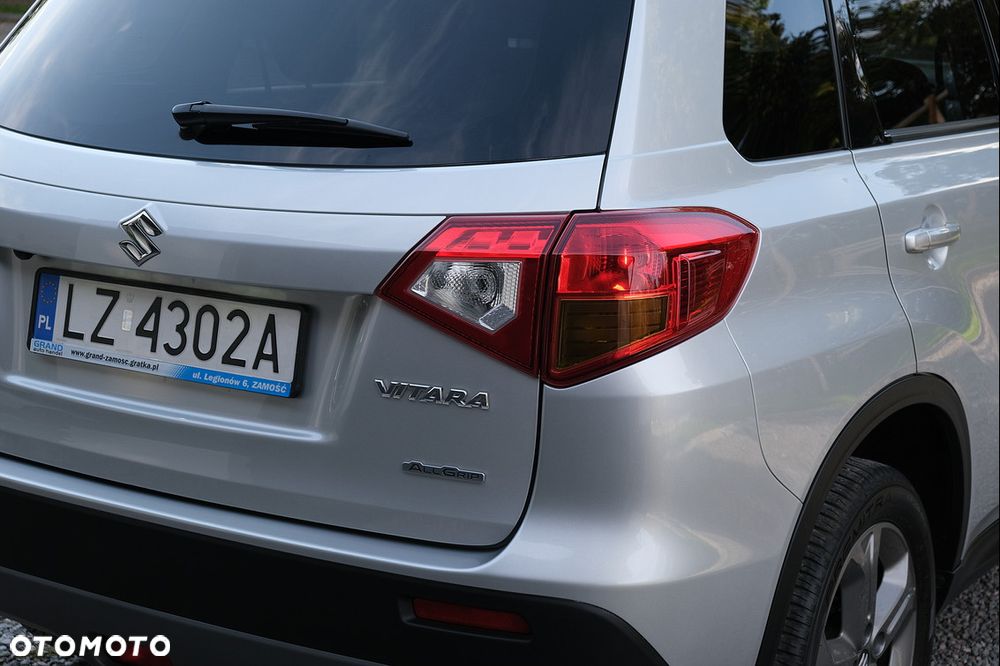 Suzuki Vitara 1.6 DDiS (4x4) Allgrip Comfort - 10