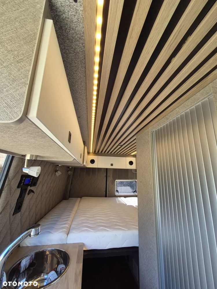 Volkswagen Crafter CAMPERVAN 4x4 4os. Namiot Full VIP Zimowa wersja - 20