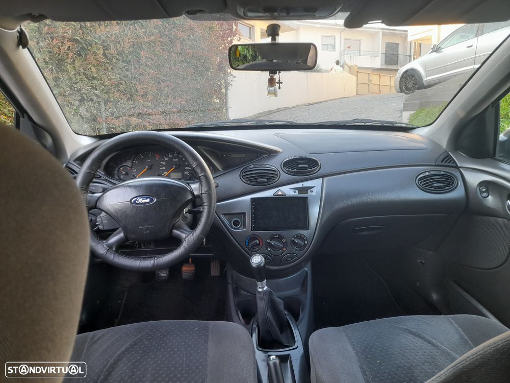 Ford Focus 1.8 TDCi Ghia - 2