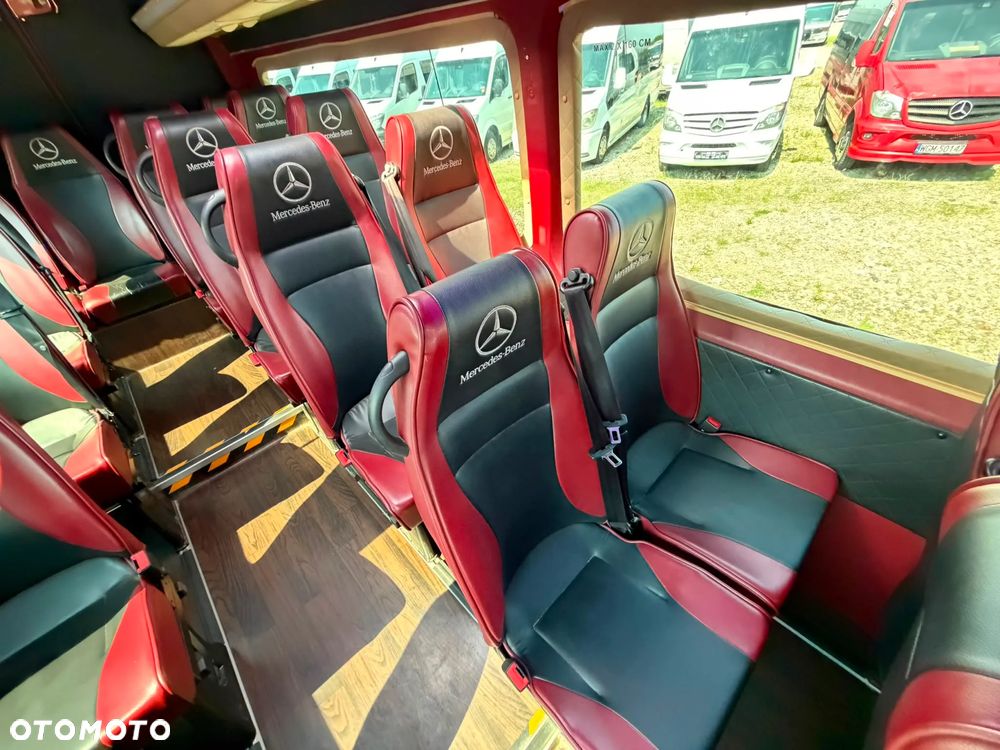 Mercedes-Benz Sprinter 519 - 15