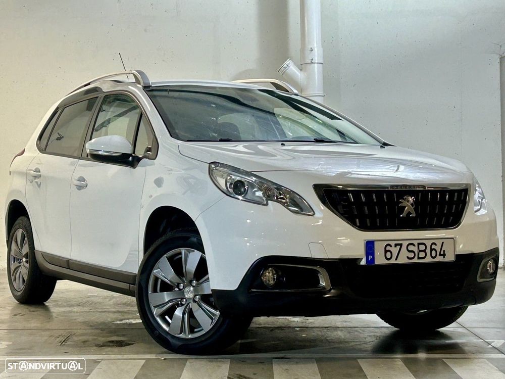 Peugeot 2008 1.2 PureTech Style - 54