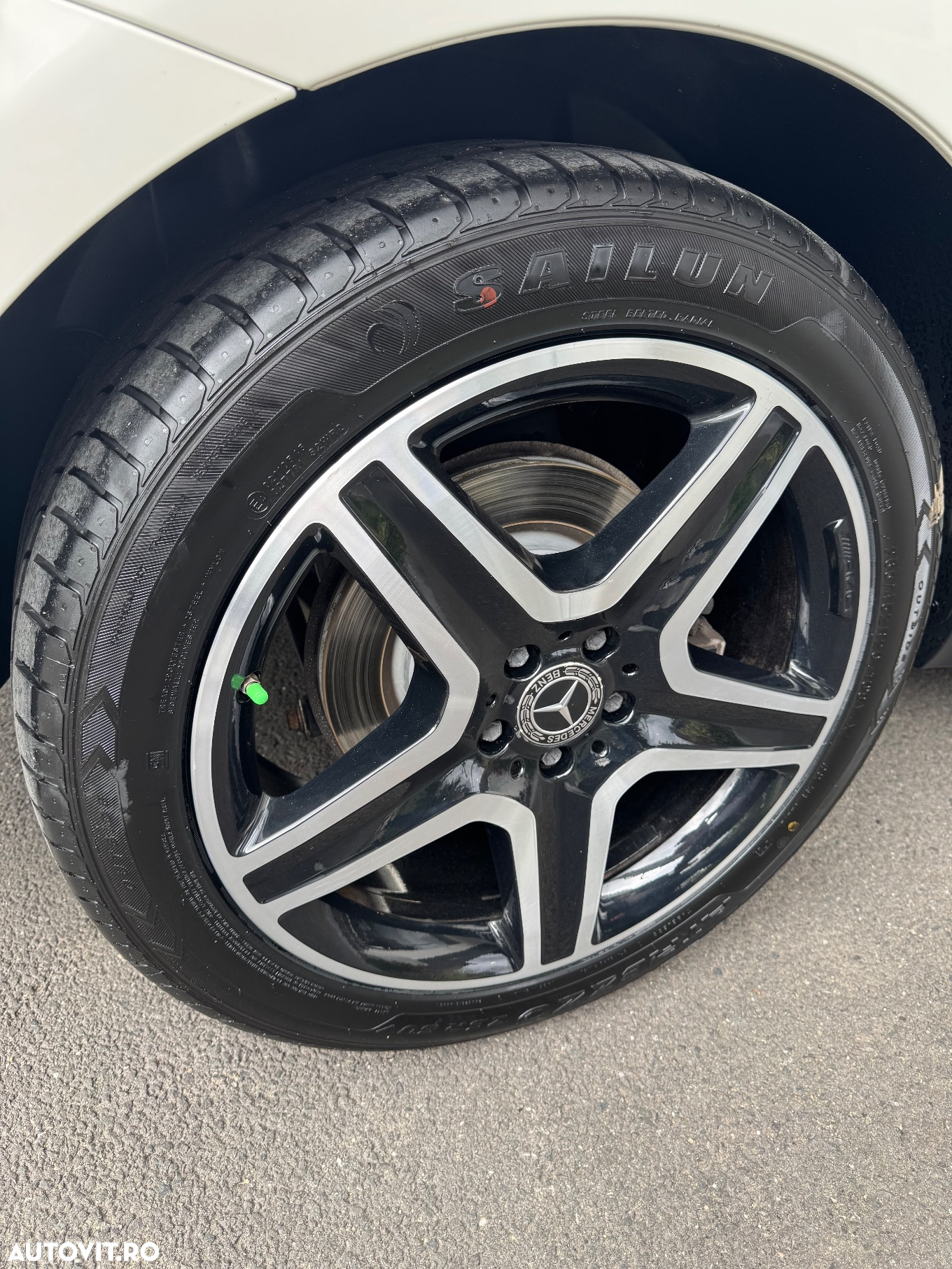 Mercedes-Benz GLE 350 d 4MATIC - 23