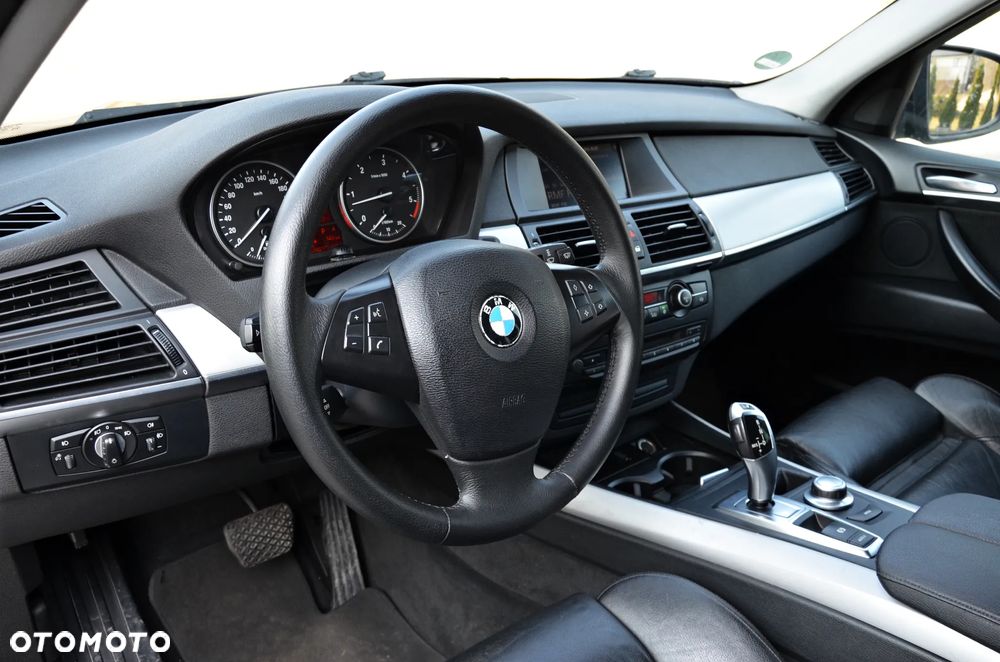 BMW X5 xDrive30d - 28