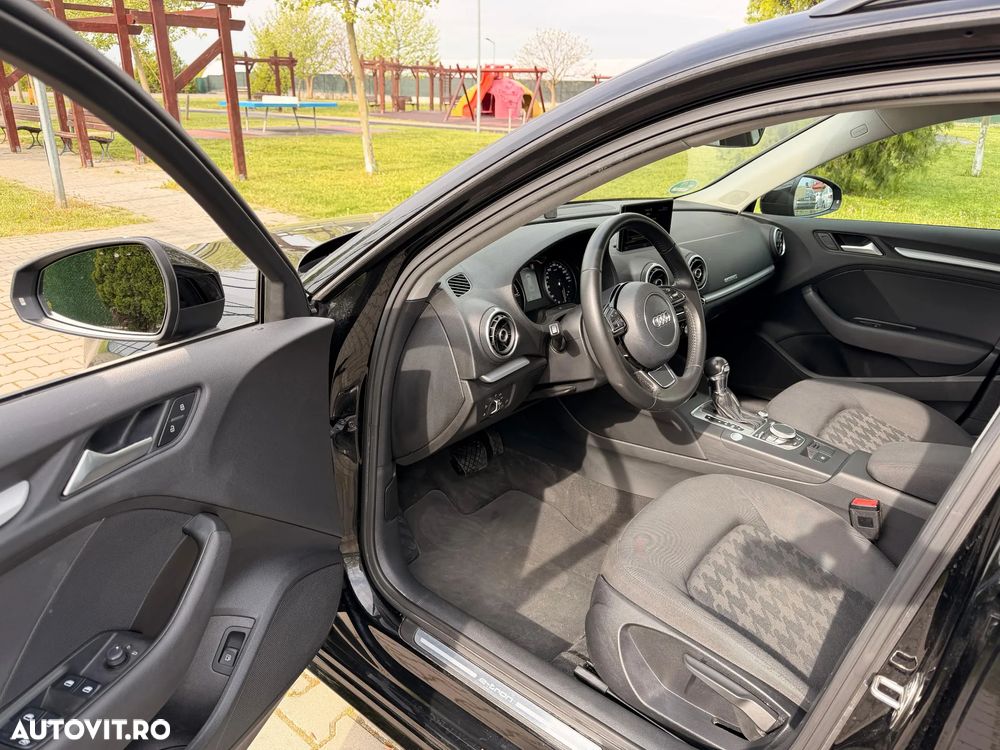 Audi A3 Sportback - 11