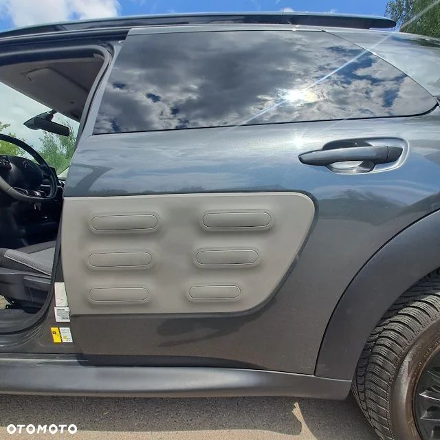 Citroën C4 Cactus 1.2 PureTech Shine S&S - 12