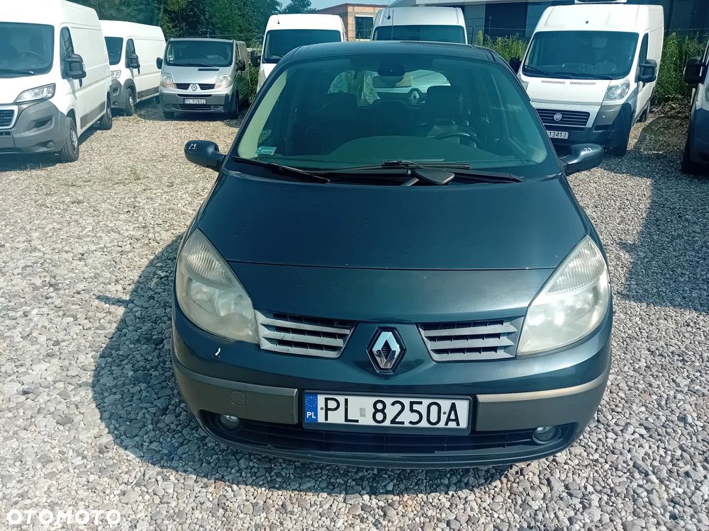 Renault Scenic - 2