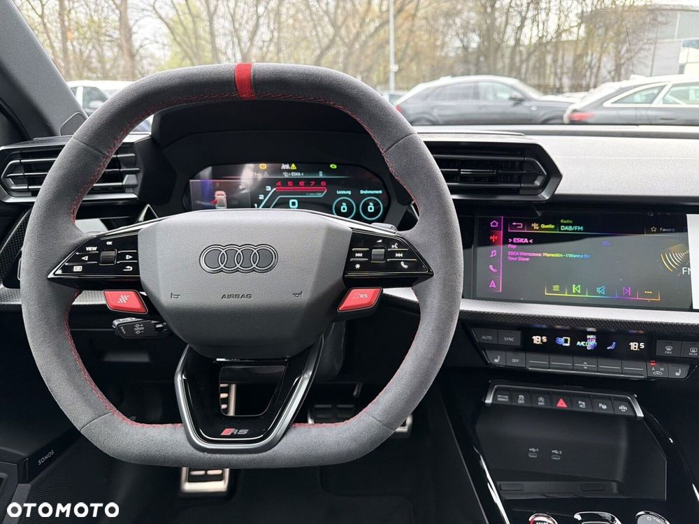 Audi RS3 Limousine - 9