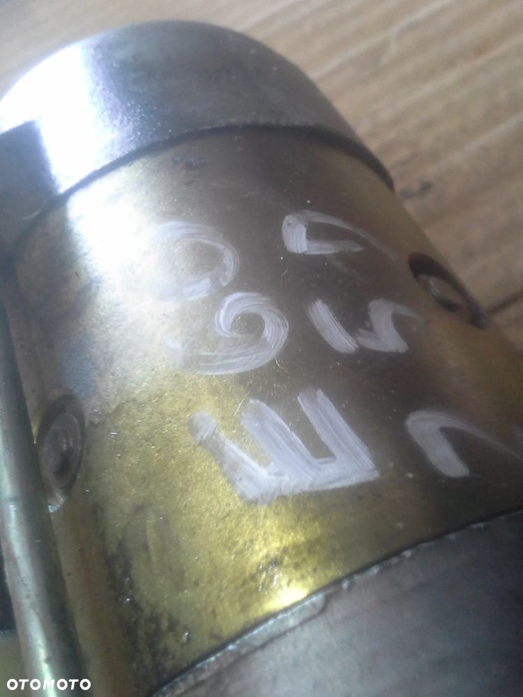 BMW Seria-5 E60 2.5 dizel rozrusznik Denso 7788680 - 4