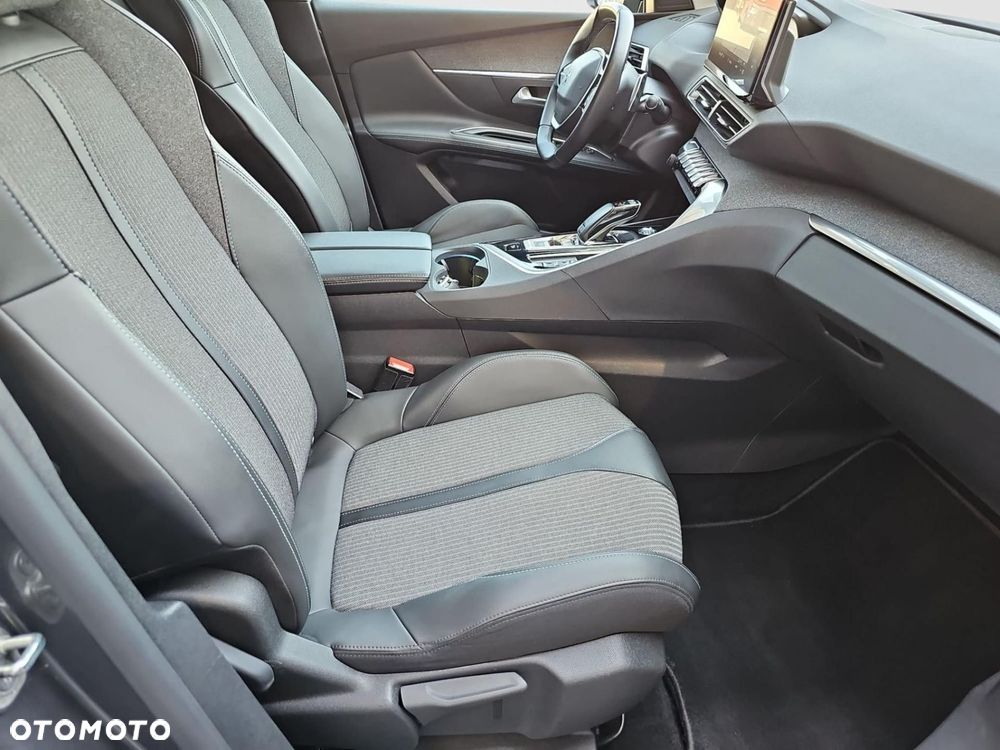 Peugeot 3008 1.2 PureTech GPF Allure S&S EAT8 - 25