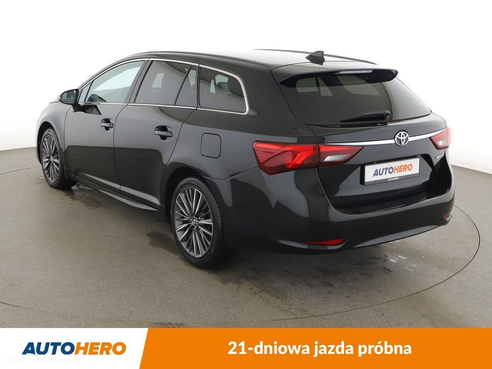 Toyota Avensis 1.8 Prestige - 4