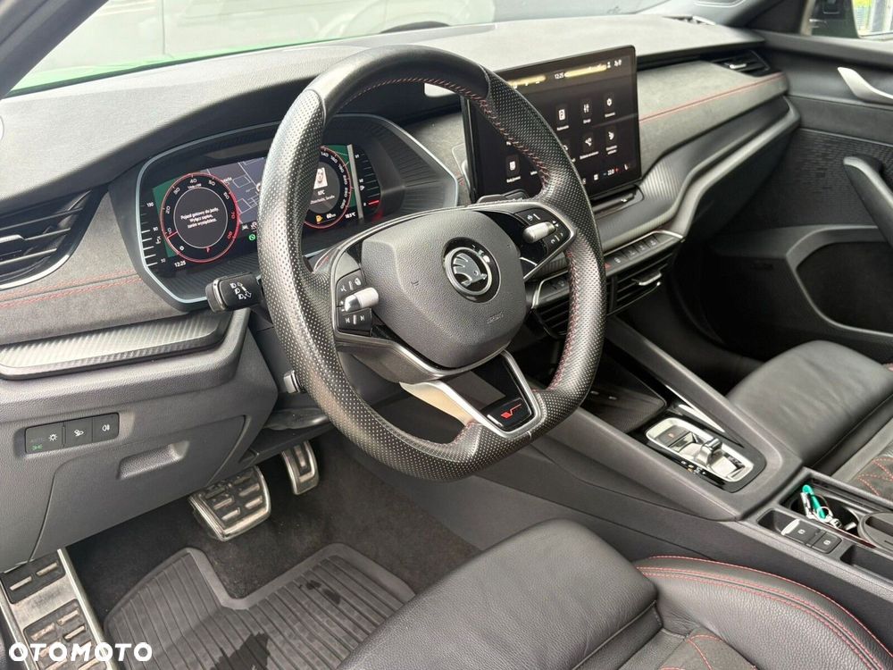 Skoda Octavia 2.0 TSI RS DSG - 15