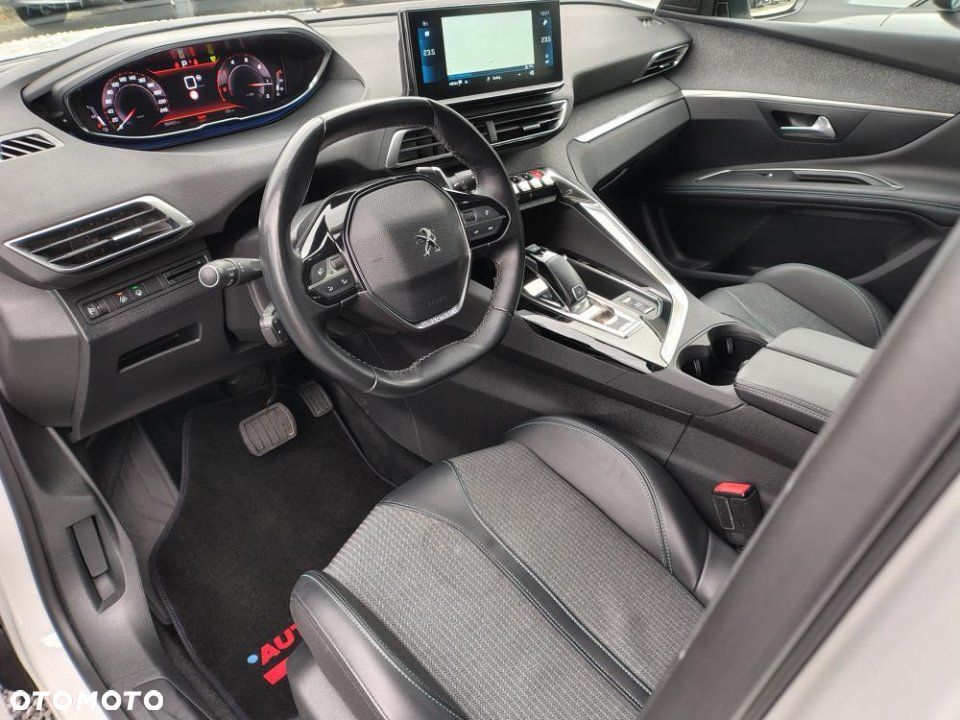 Peugeot 3008 - 17
