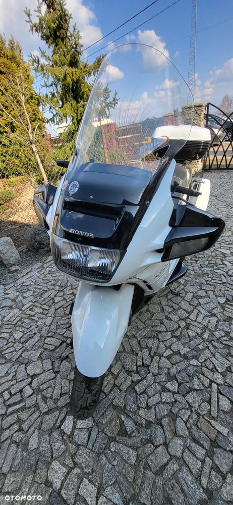 Honda ST - 5