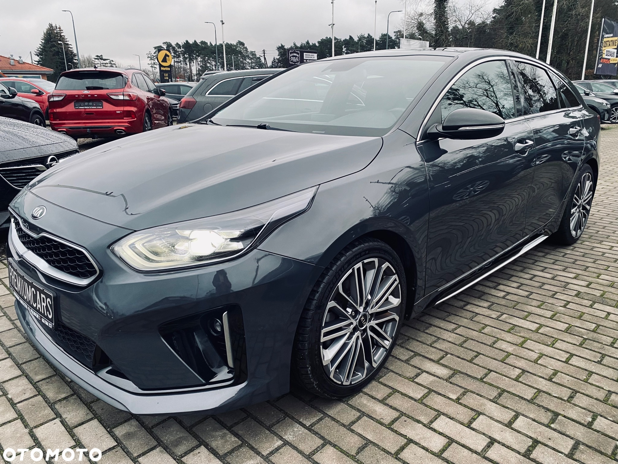 Kia ProCeed 1.4 T-GDI DCT7 OPF GT LINE - 14