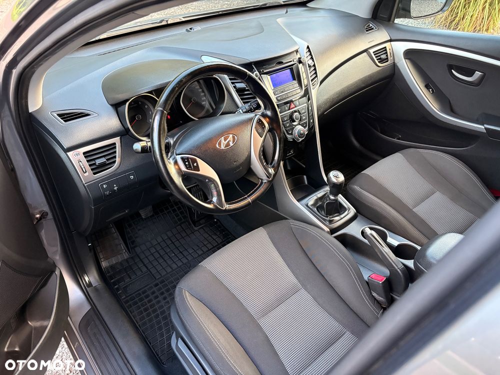 Hyundai i30 1.4 Premium - 26