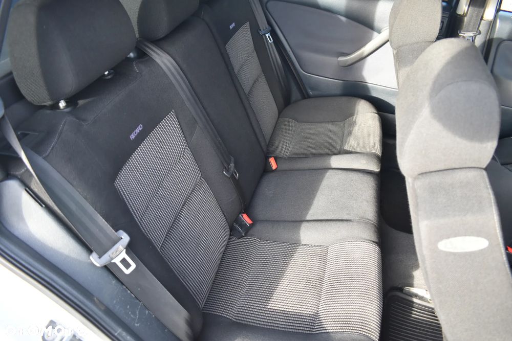 Skoda Octavia 1.9 TDI PD Combi Elegance - 13