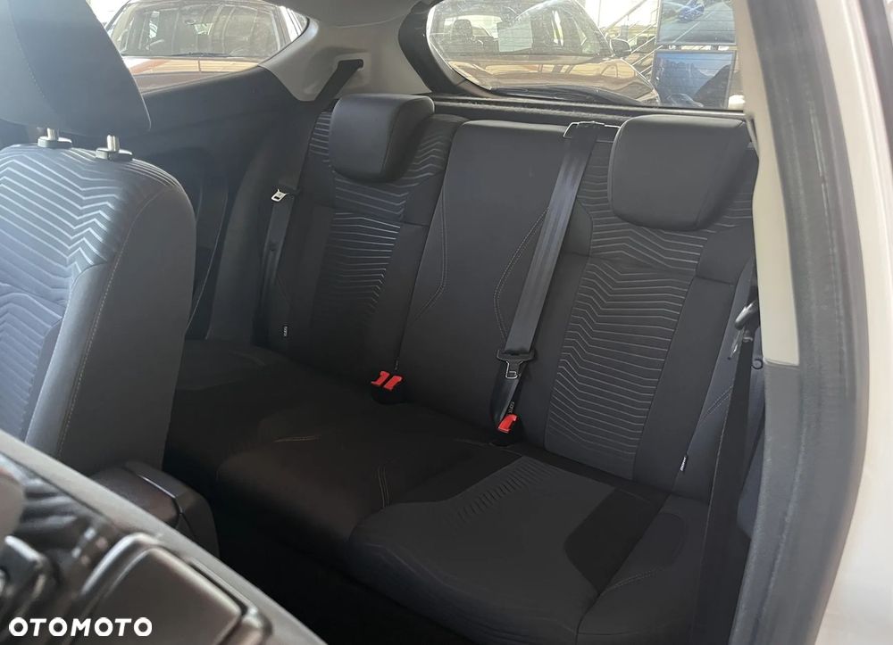Ford Fiesta 1.0 EcoBoost Titanium X - 21