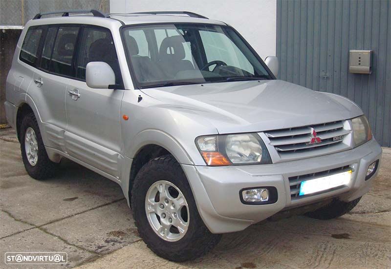 Mitsubishi Pajero 3.2 DI-D GLS TA Longo - 2