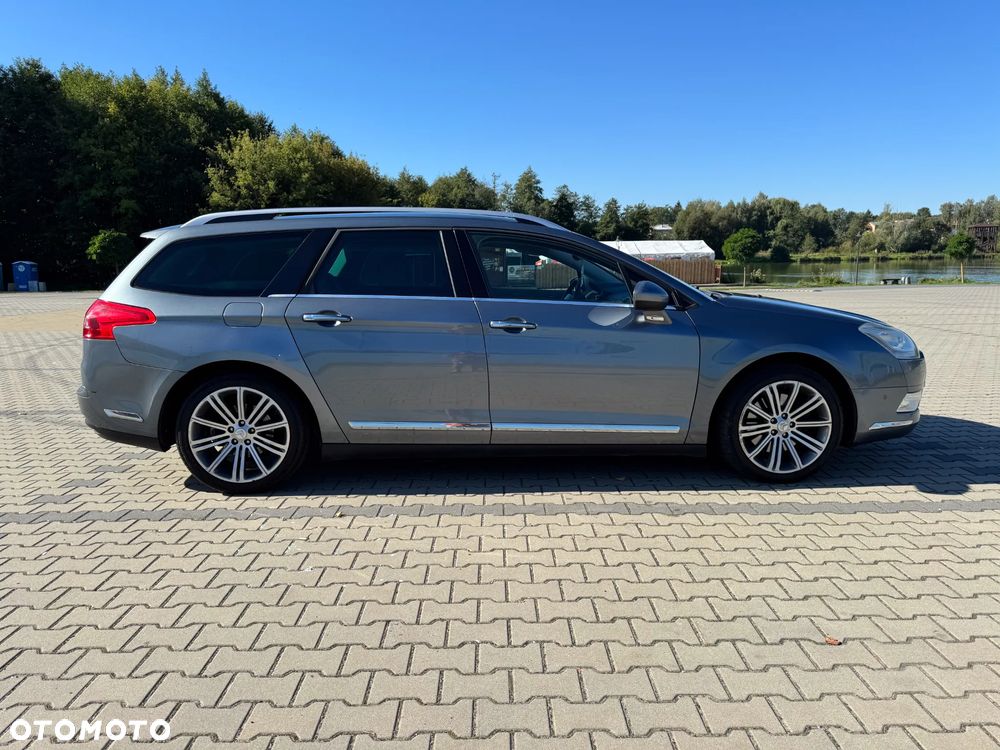Citroën C5 Tourer V6 HDi 205 Biturbo FAP Exclusive - 6