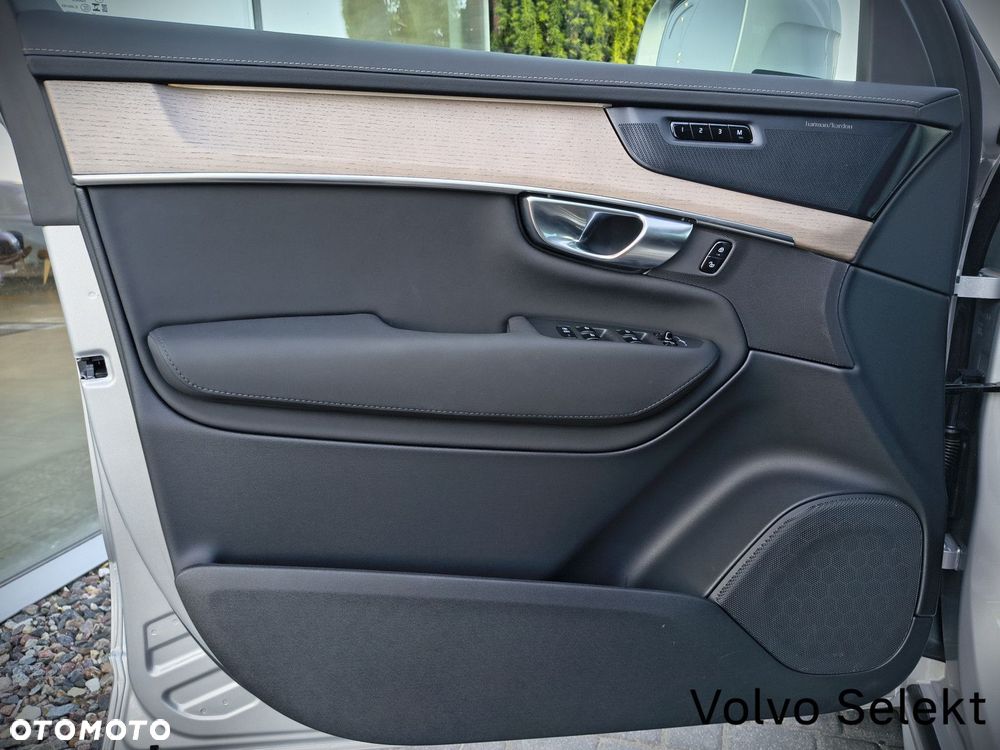 Volvo XC 90 - 12