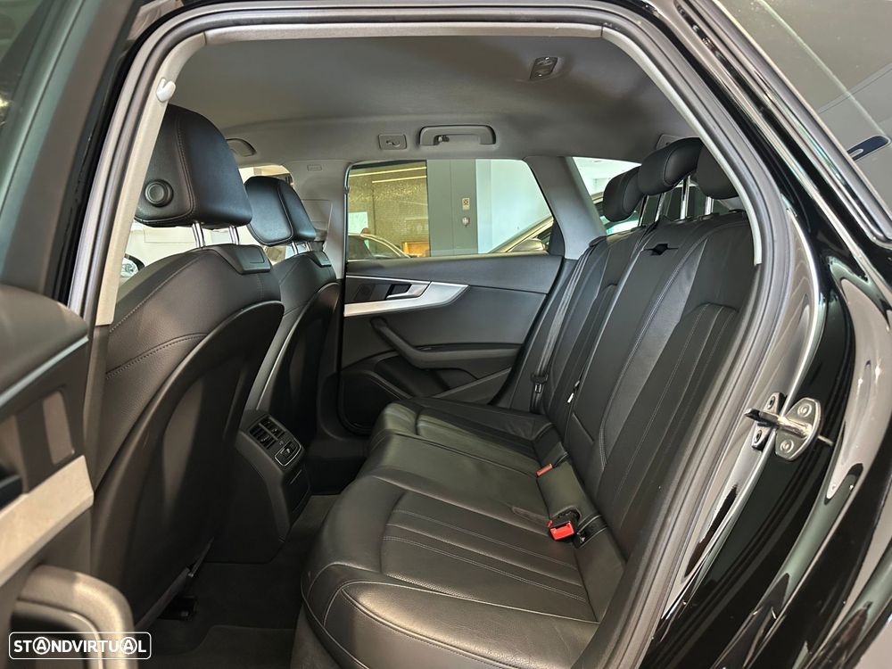 Audi A4 Avant 2.0 TDI multitronic Business Line S-line - 34
