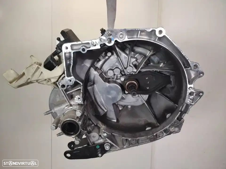 Caixa de Velocidades 20R103 em STOCK Peugeot 208 1.2i - 1