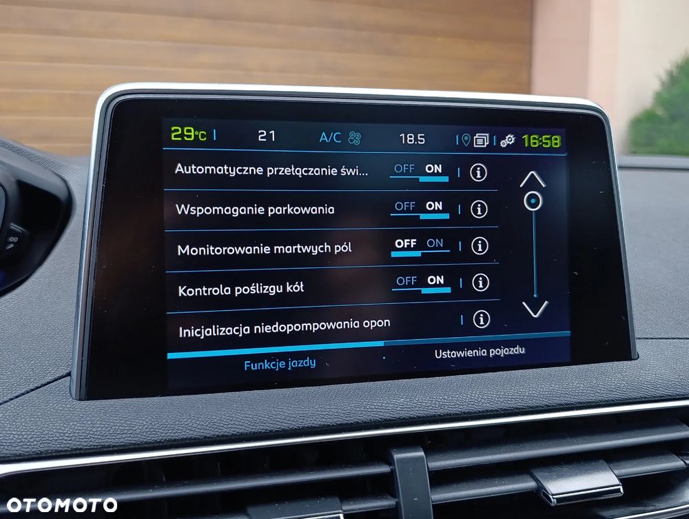 Peugeot 3008 1.6 PureTech Hybrid4 PHEV GT Pack S&S EAT8 - 39