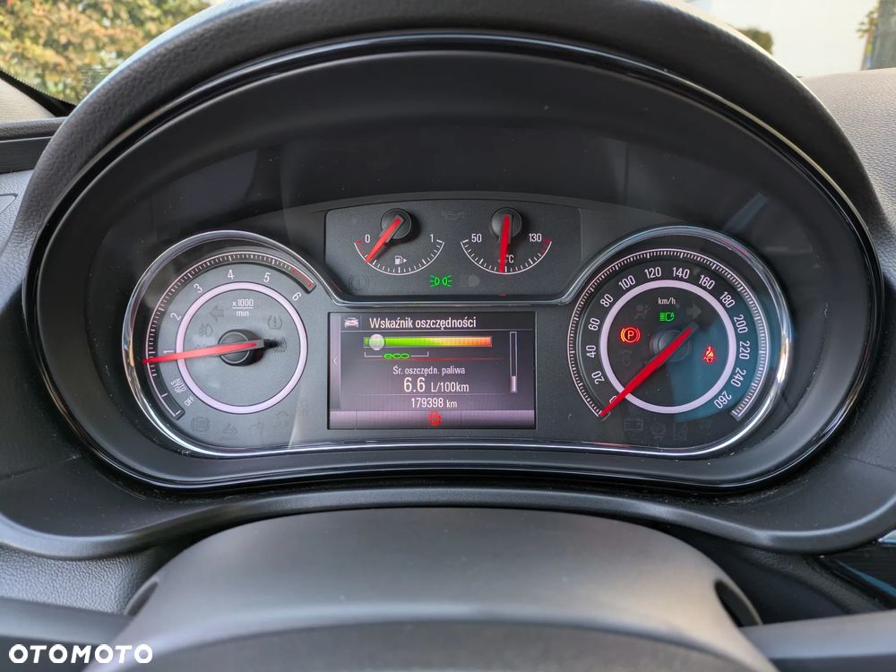 Opel Insignia ver-sports-tourer-2-0-diesel-edition - 32