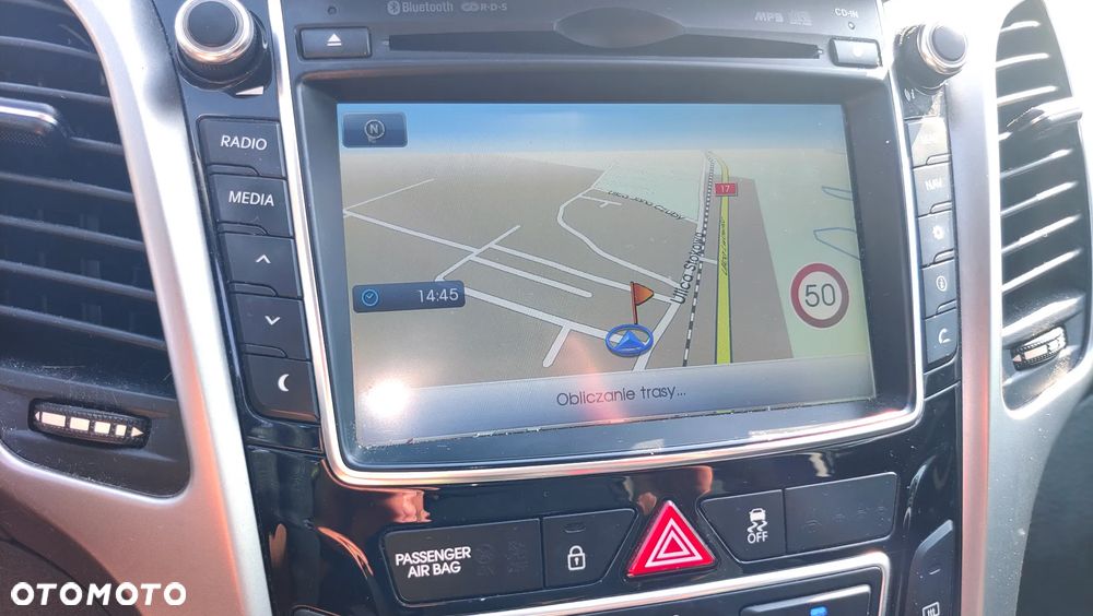 Hyundai i30 1.4 CRDi Trend - 8