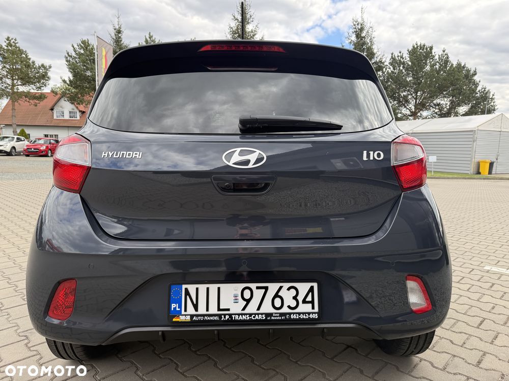 Hyundai i10 1.0 Fifa World Cup Edition - 6