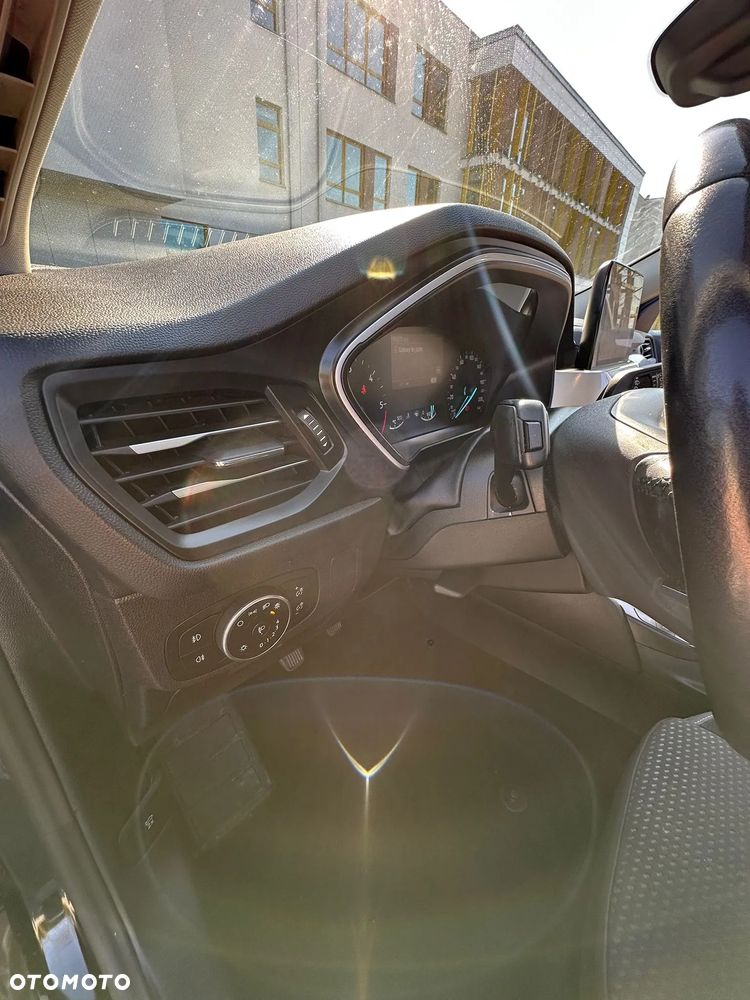 Ford Focus 1.5 EcoBlue STart-Stopp-System TITANIUM - 17