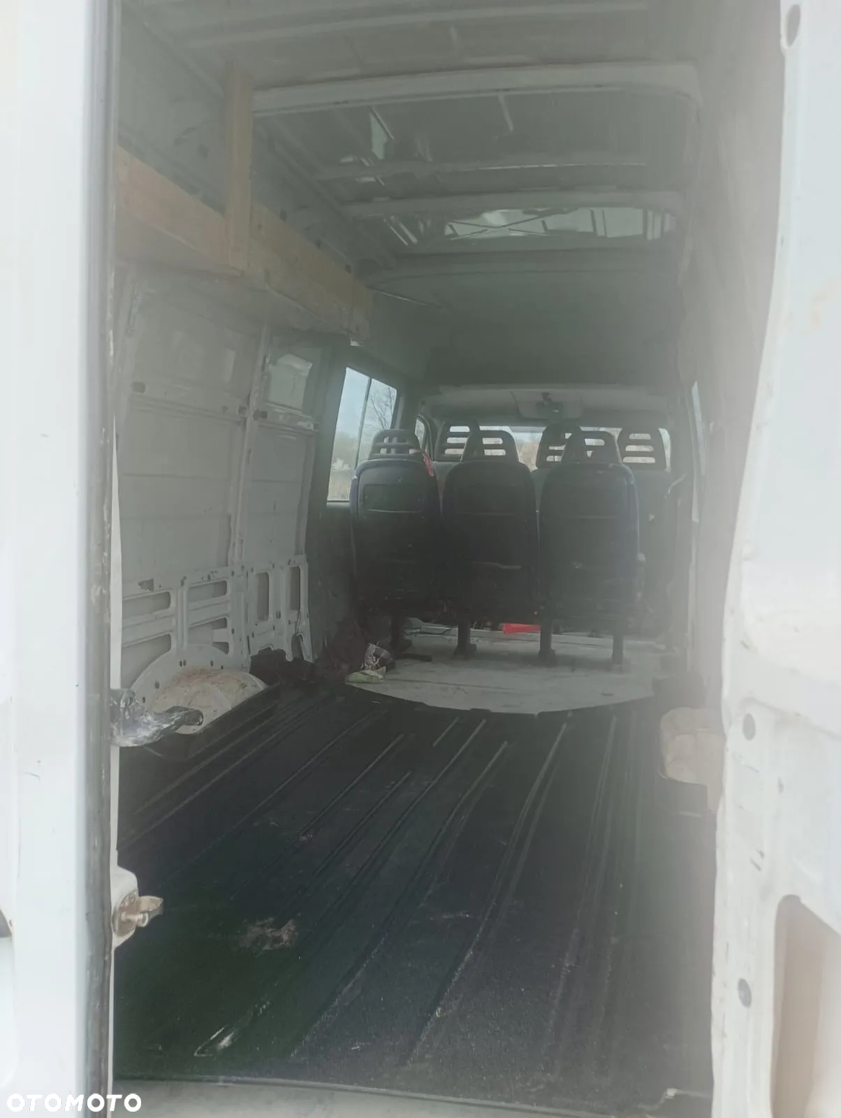 Iveco DAILY 35S14 MAXI BRYGADÓWKA 6 osób - 6
