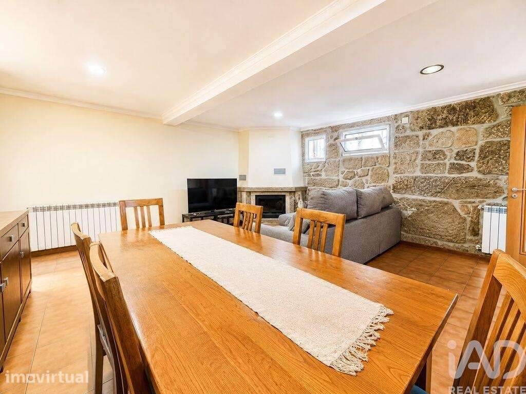Casa / Villa T3 em Santa Cruz de 200 m2 - Grande imagem: 3/18