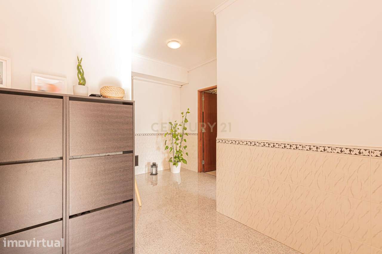 Apartamento T3 na Vila da Trafaria - Grande imagem: 5/25