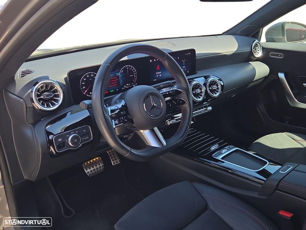 Mercedes-Benz A 250 e - 13