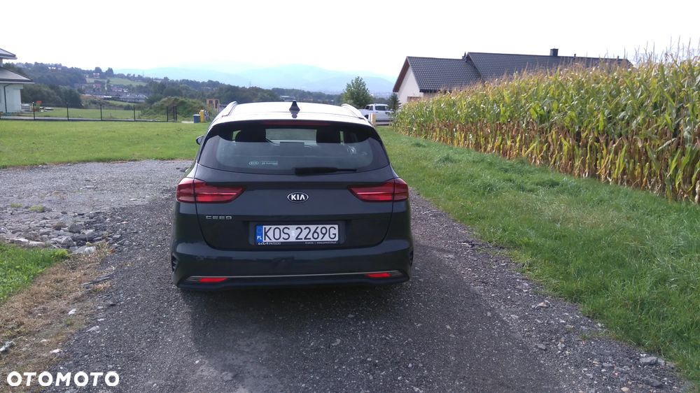 Kia Ceed 1.6 CRDi SCR M - 4