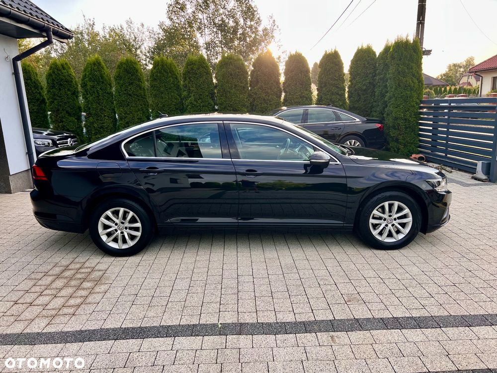 Volkswagen Passat 2.0 TDI EVO Business - 23