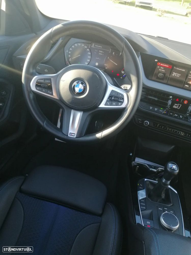 BMW 116 d Pack Desportivo M - 13