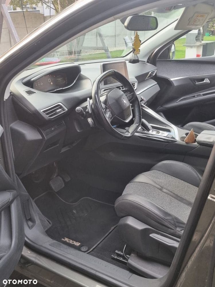 Peugeot 3008 1.6 BlueHDi Crossway S&S EAT6 - 7