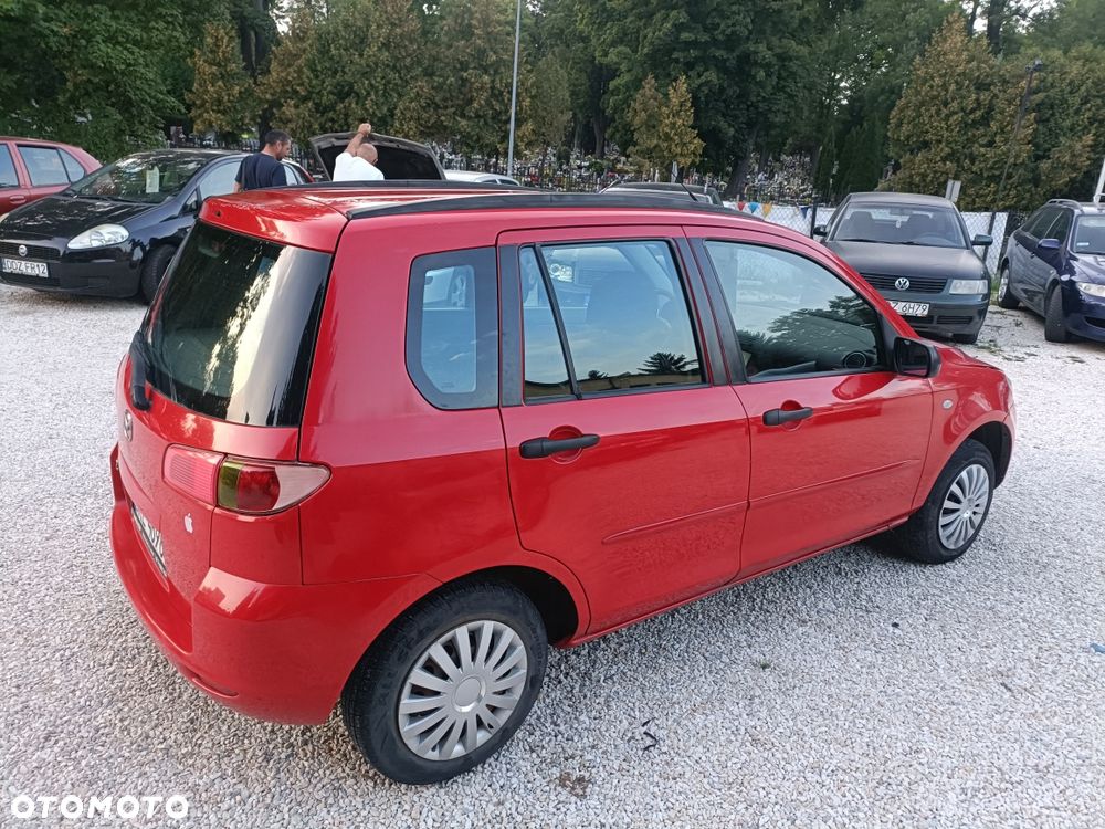 Mazda 2 - 6