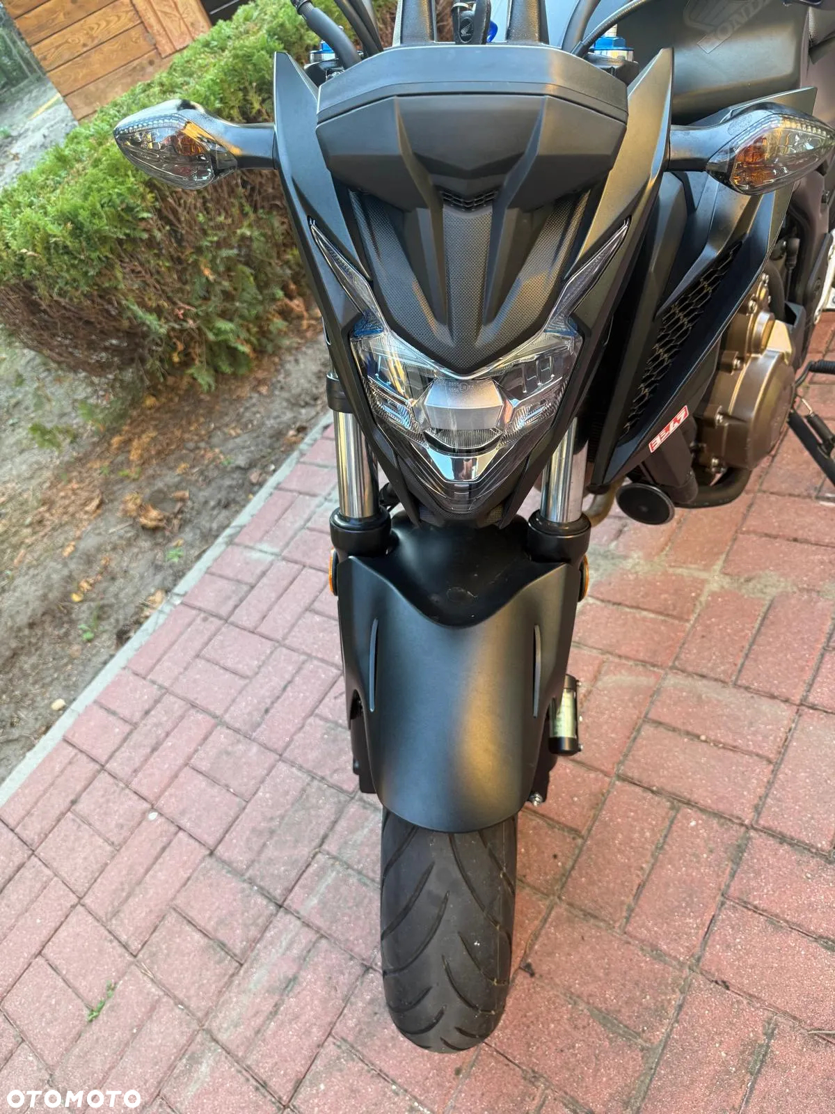 Honda CB - 15