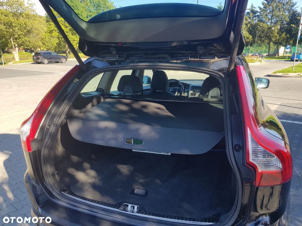 Volvo XC 60 T5 Drive-E Base - 8